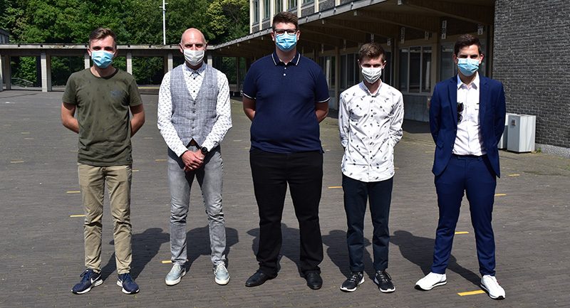 Afgestudeerden 7de slagerij